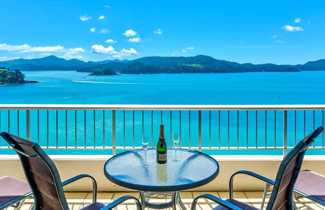 Whitsunday Apartments On Hamilton Island By Hiha-1
