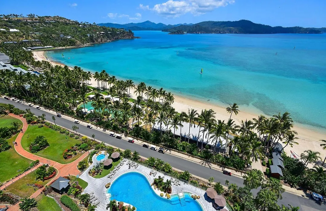 Beachfront Hamilton Island-1