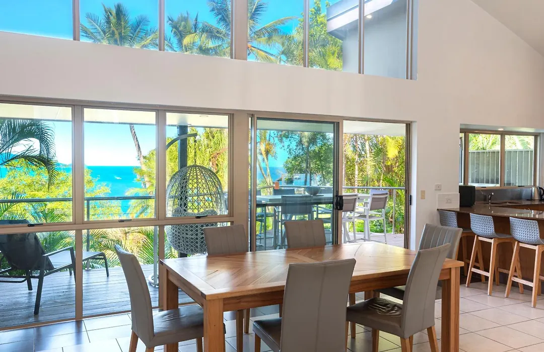 Cooinda Gardens On Hamilton Island By Hiha-1