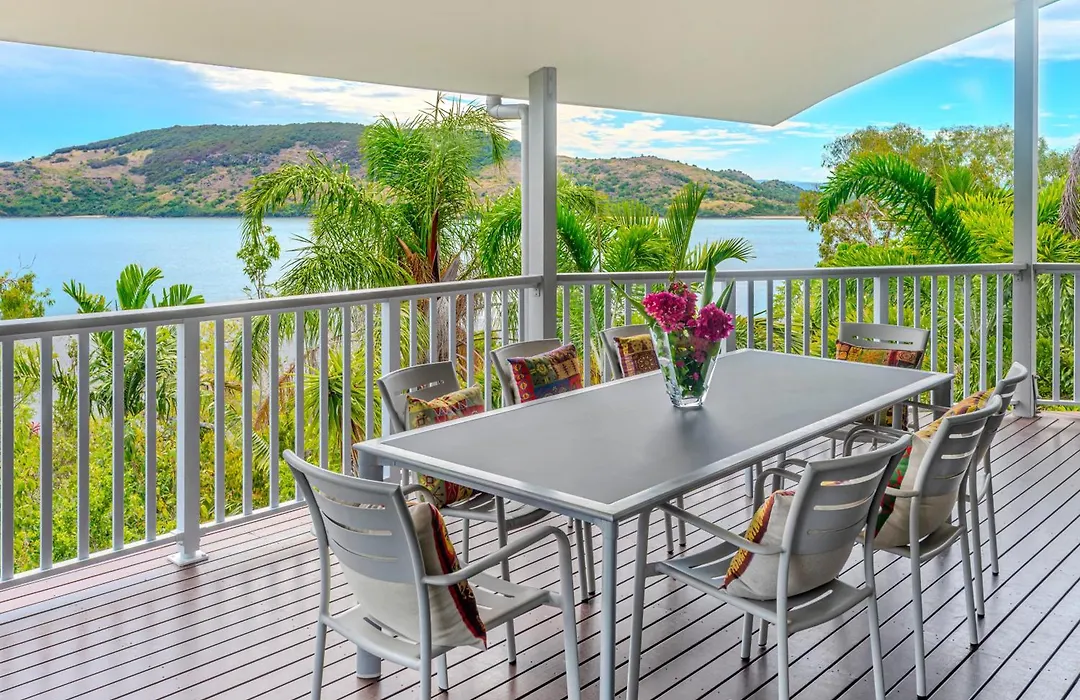 Casuarina Cove On Hamilton Island By Hiha-1