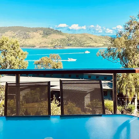 Family Island Dream Escape At Compass Point 10 Hamilton Island, 3Br Villa With Buggy-3