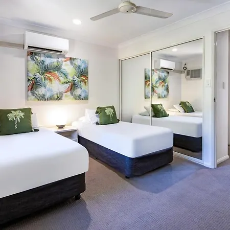 Sunset Waters 15 & Free Buggy- Hamilton Island-2