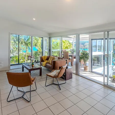 Oasis Apartments On Hamilton Island By Hiha-2