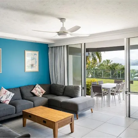 Hibiscus 006 - Hamilton Island-2