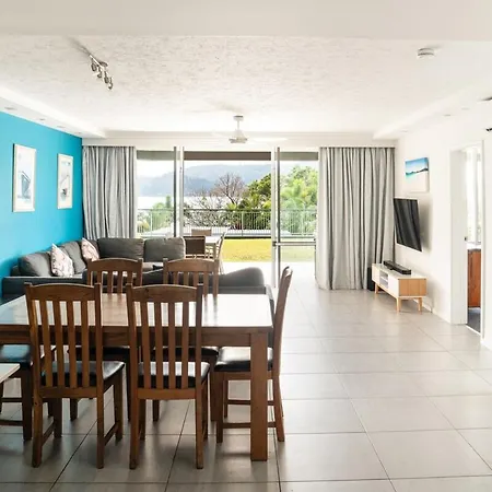 Hibiscus 006 - Hamilton Island-3