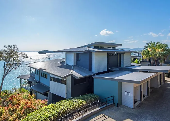 Edge Apartments On Hamilton Island By Hiha
