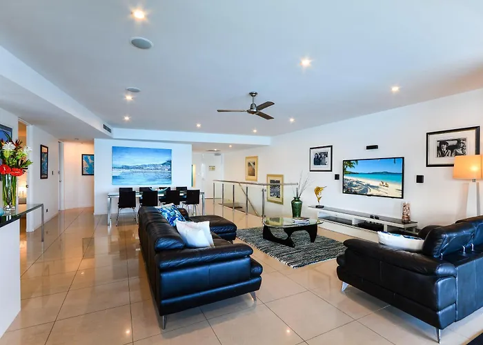 Edge 11 & Free Buggy - Hamilton Island Apartment