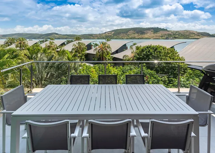 Yacht Club Villas On Hamilton Island By Hiha