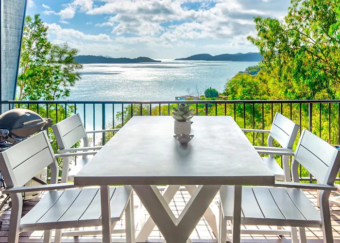 Panorama Apartments On Hamilton Island By Hiha
