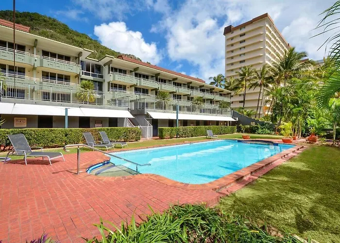 Hibiscus 207 & Free Buggy - Hamilton Island Apartment