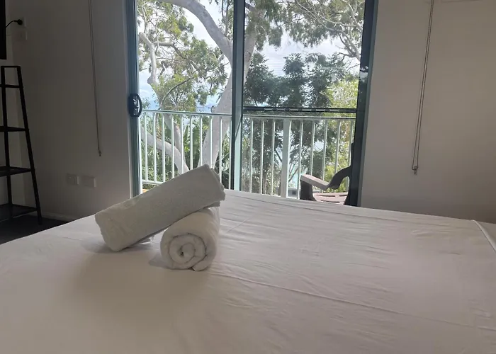 Sunset On Hamilton Island - 2 Bedroom Apartment With Views And Buggy