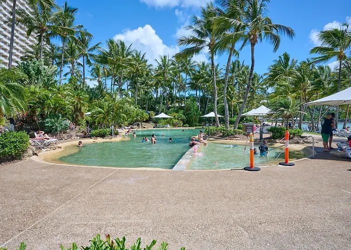 Poinciana Lodges - Ocean Views Hamilton Island