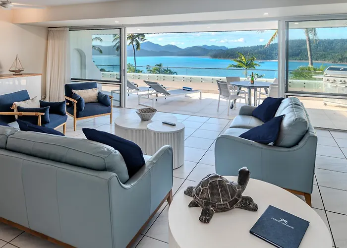 Bella Vista East 5 - Oceanview & Buggy Apartment Hamilton Island