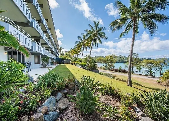 Frangipani 103 - Hamilton Island Apartment