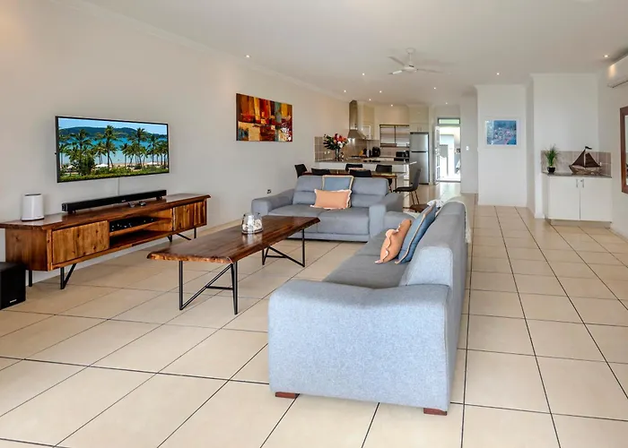 Blue Water Views On Hamilton Island By Hiha Apartment