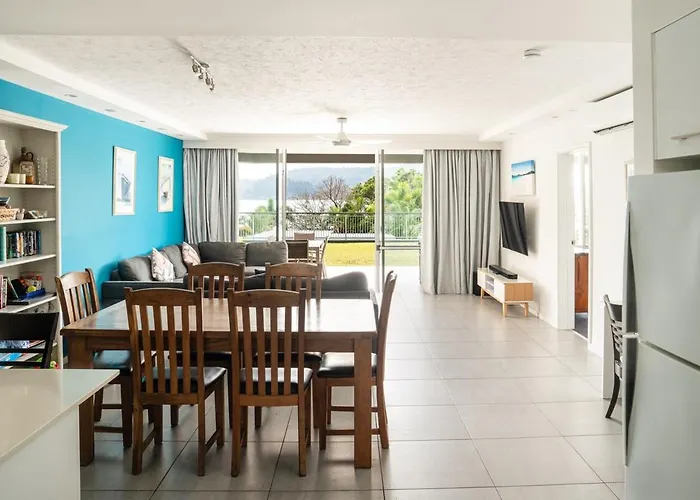 Hibiscus 006 - Hamilton Island Apartment